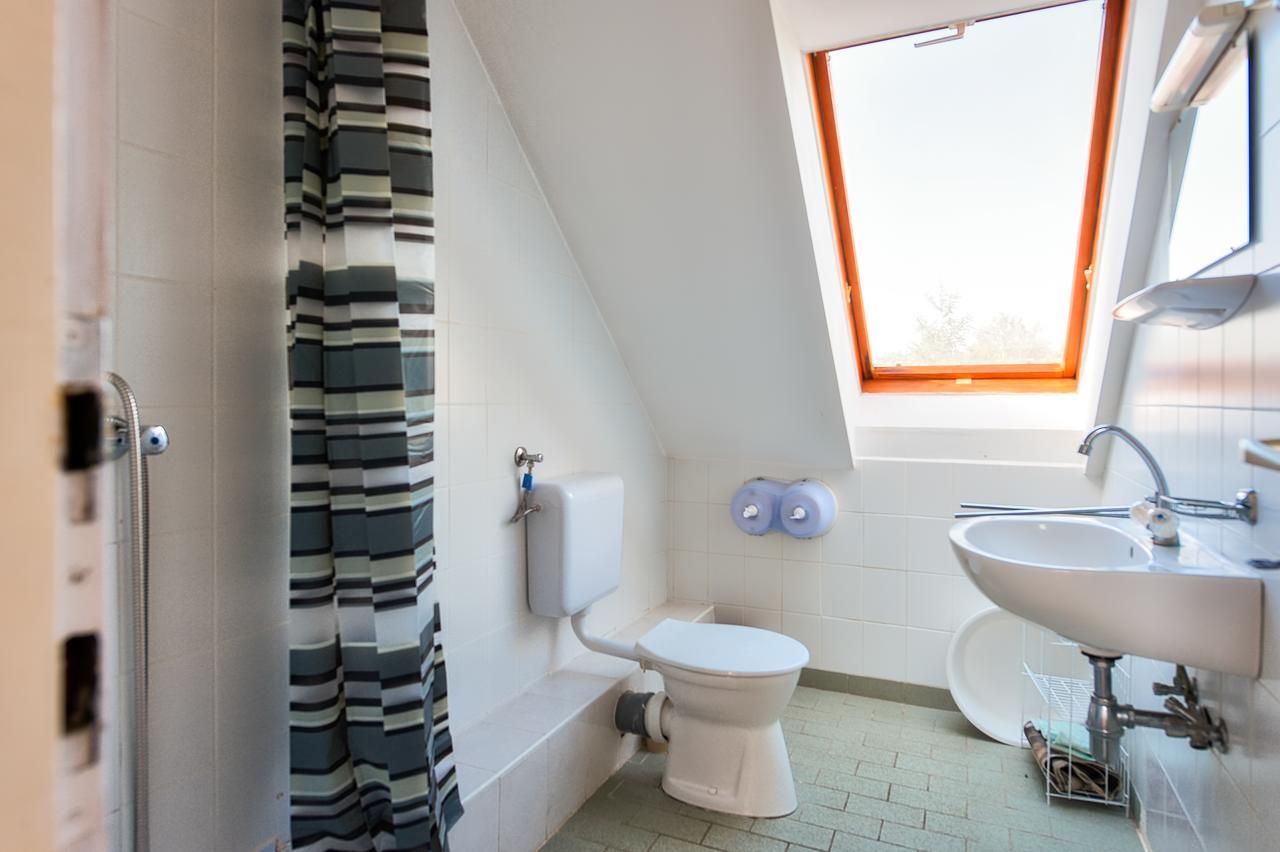 Oliver Inn Balatonlelle Exterior photo